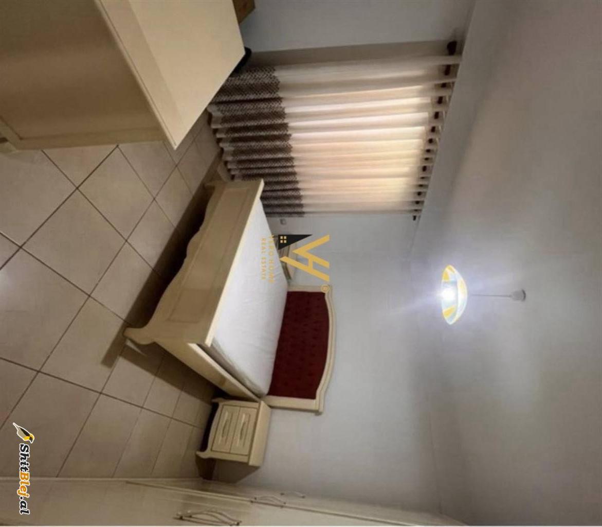 2+1+BLK ME QERA TE 21 DHJETORI 650 EURO