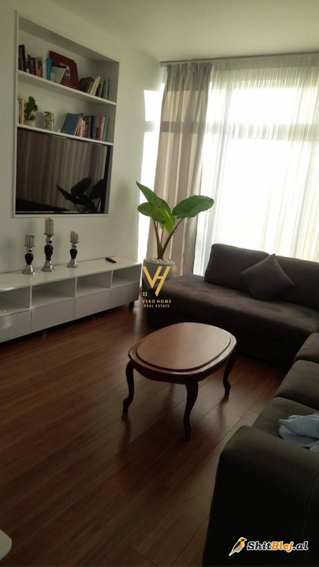 VILE TE VILAT GJERMANE 900.000 EURO