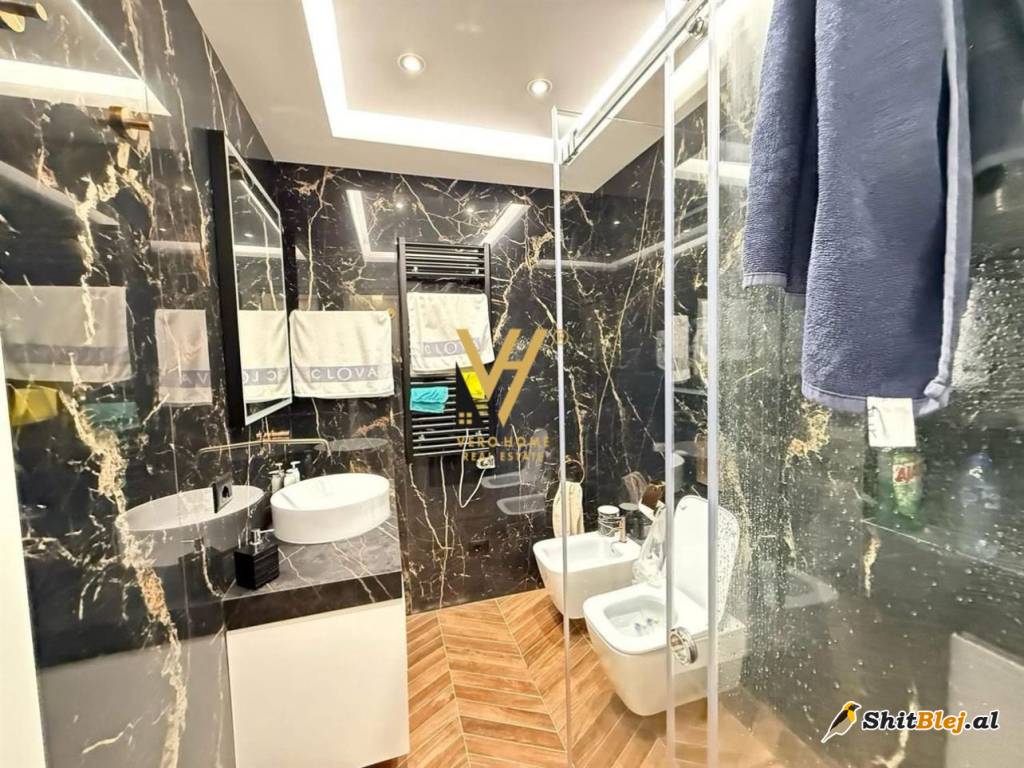 2+1+BLK TE KOPSHTI BOTANIK 1.500 EURO