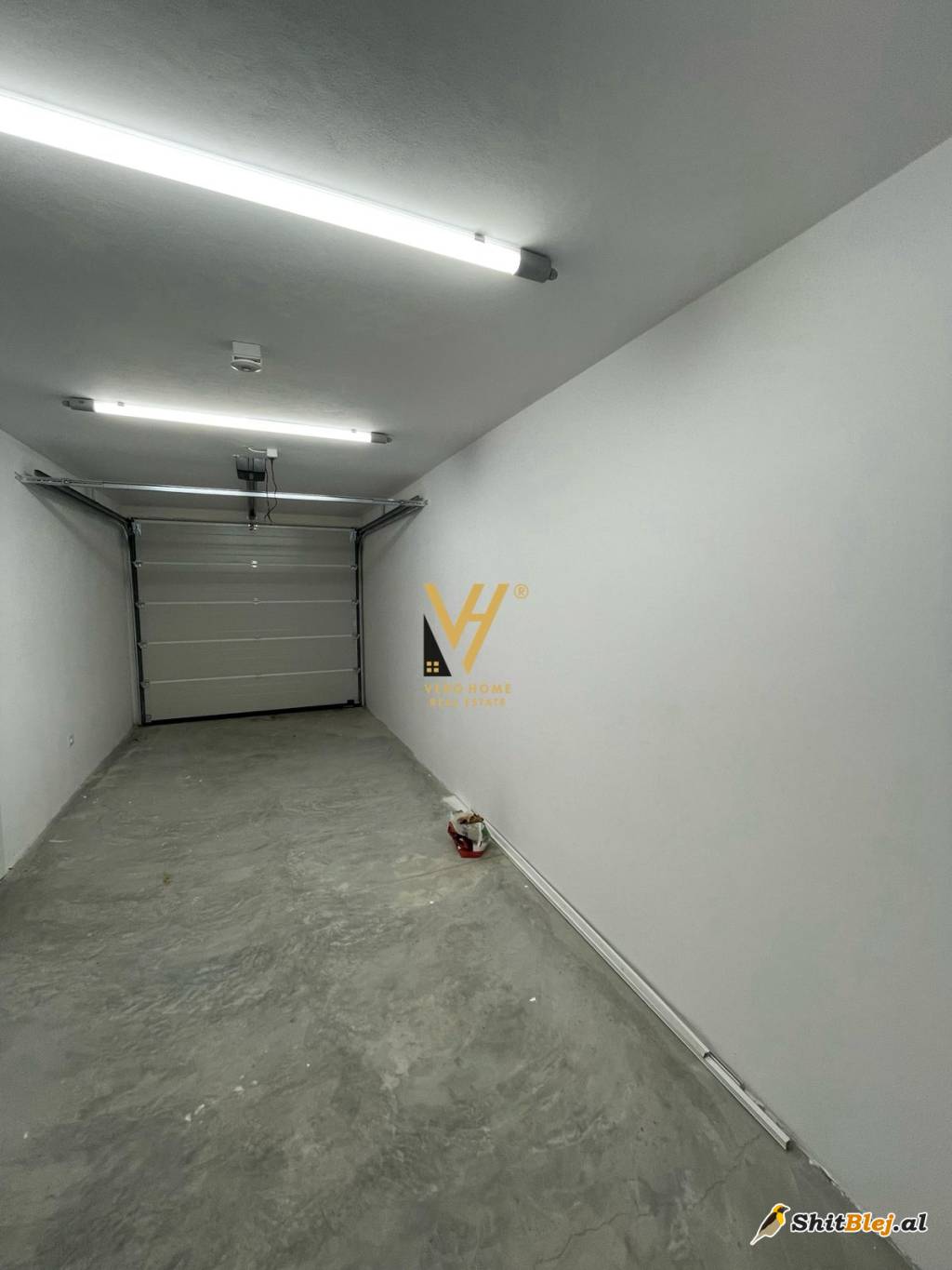 VILE TRE KATESHE TE REZ.ABA, SAUK 1.600E