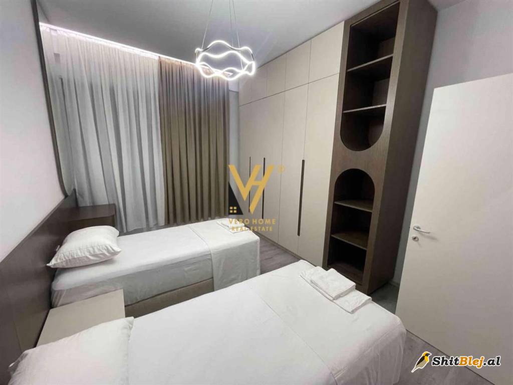 2+1+BLK TEK ISH HESHI SHQIPONJA 850 EUR