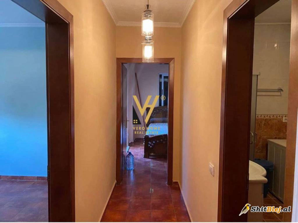 2+1+BLK  TE KOMUNA E PARISIT 500 EURO