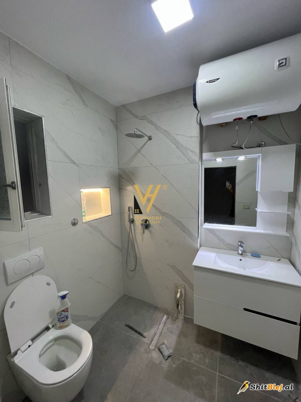 1+1 ME QERA RRUGA NAIM FRASHERI 490 EURO