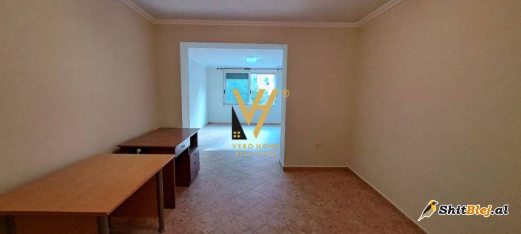 ZYRE 30M2 TE HESHI WILLSON 400 EURO