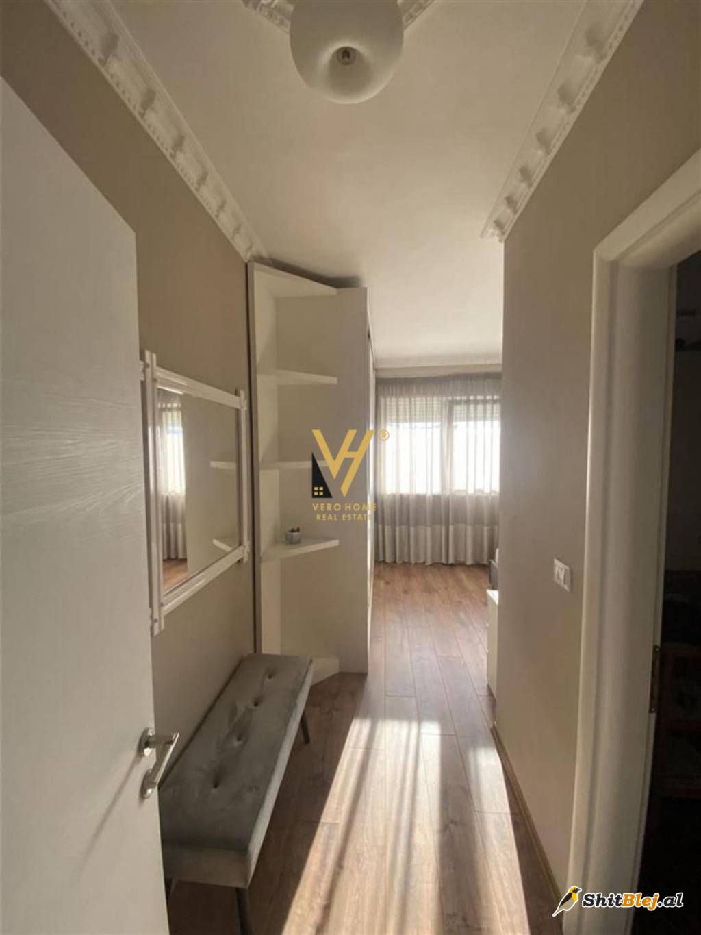 2+1+BLK ME QIRA TEK SYRI TV,ASTIR 700 EU