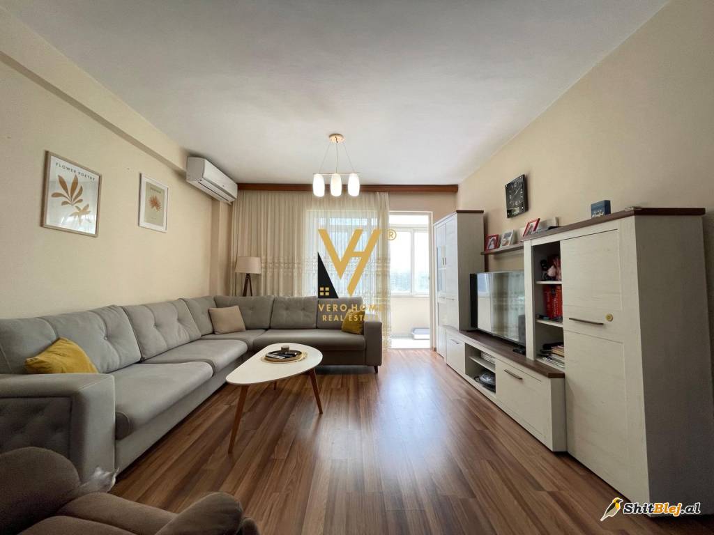 3+1+2 TE GARDA, BLLOKU 1.000 EURO
