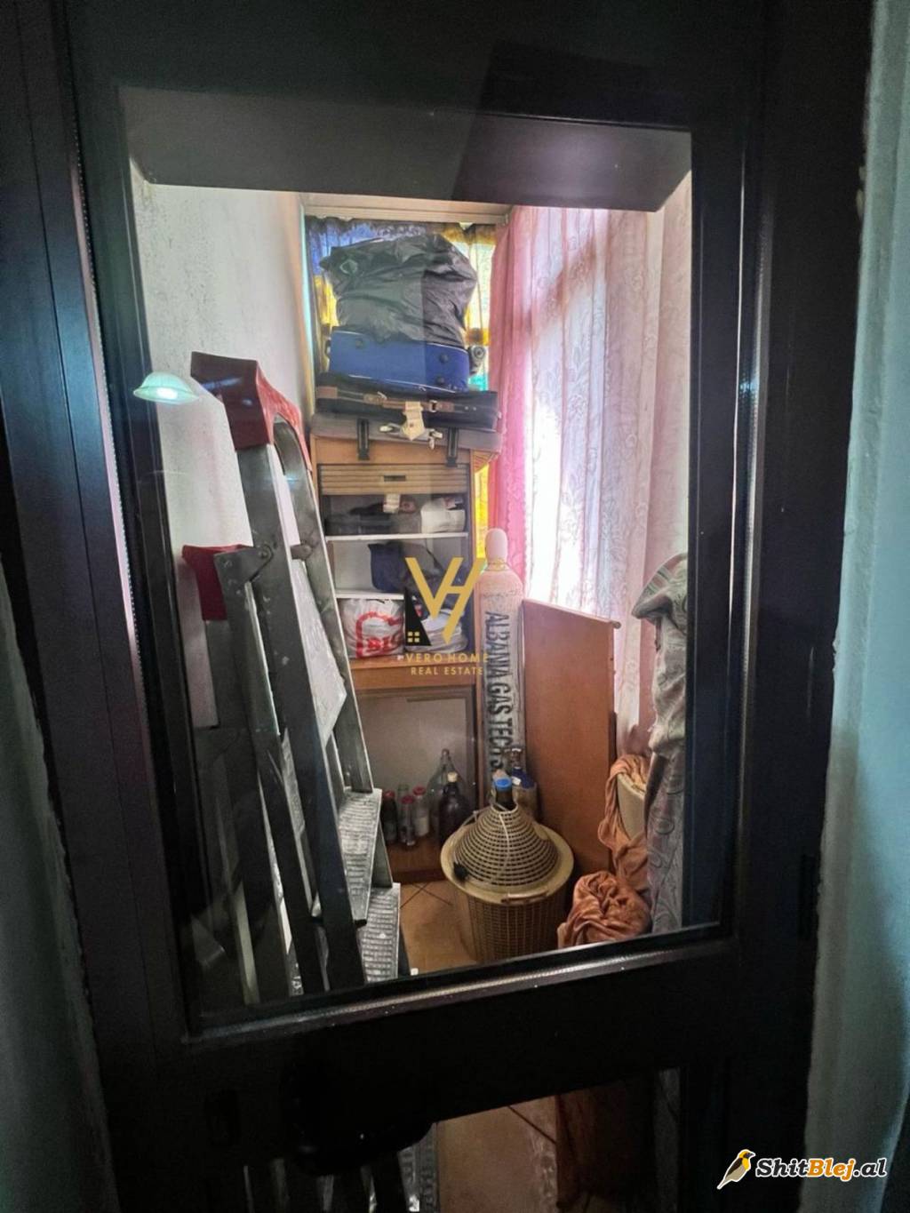 2+1+2 ME QERA TE KODRA E DIELLIT 550 EUR