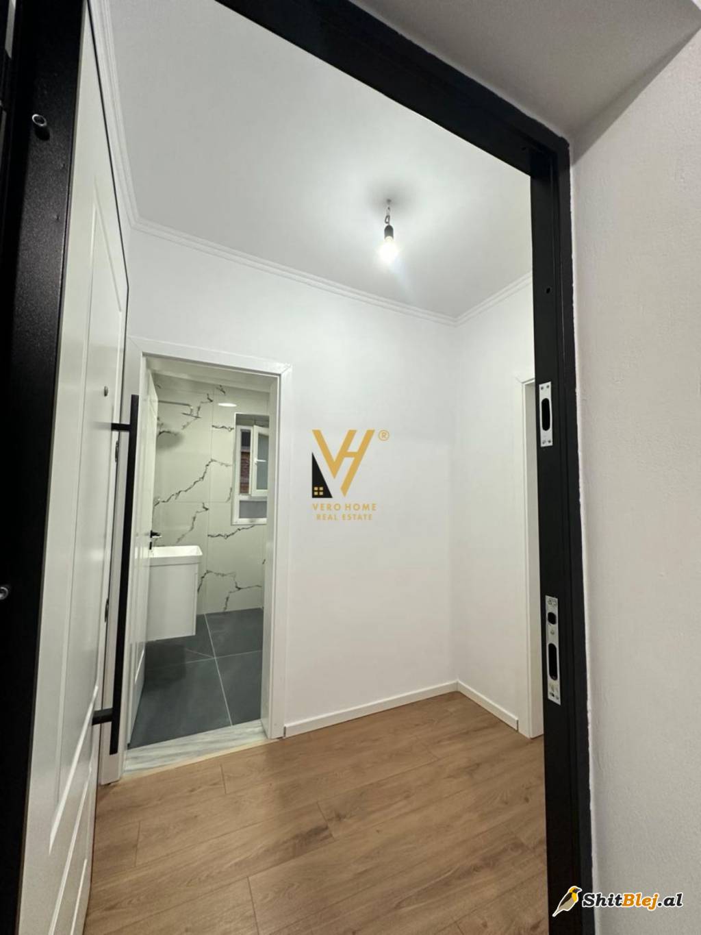  1+1 TE MINISTRIA DREJTESISE 153.000 EUR