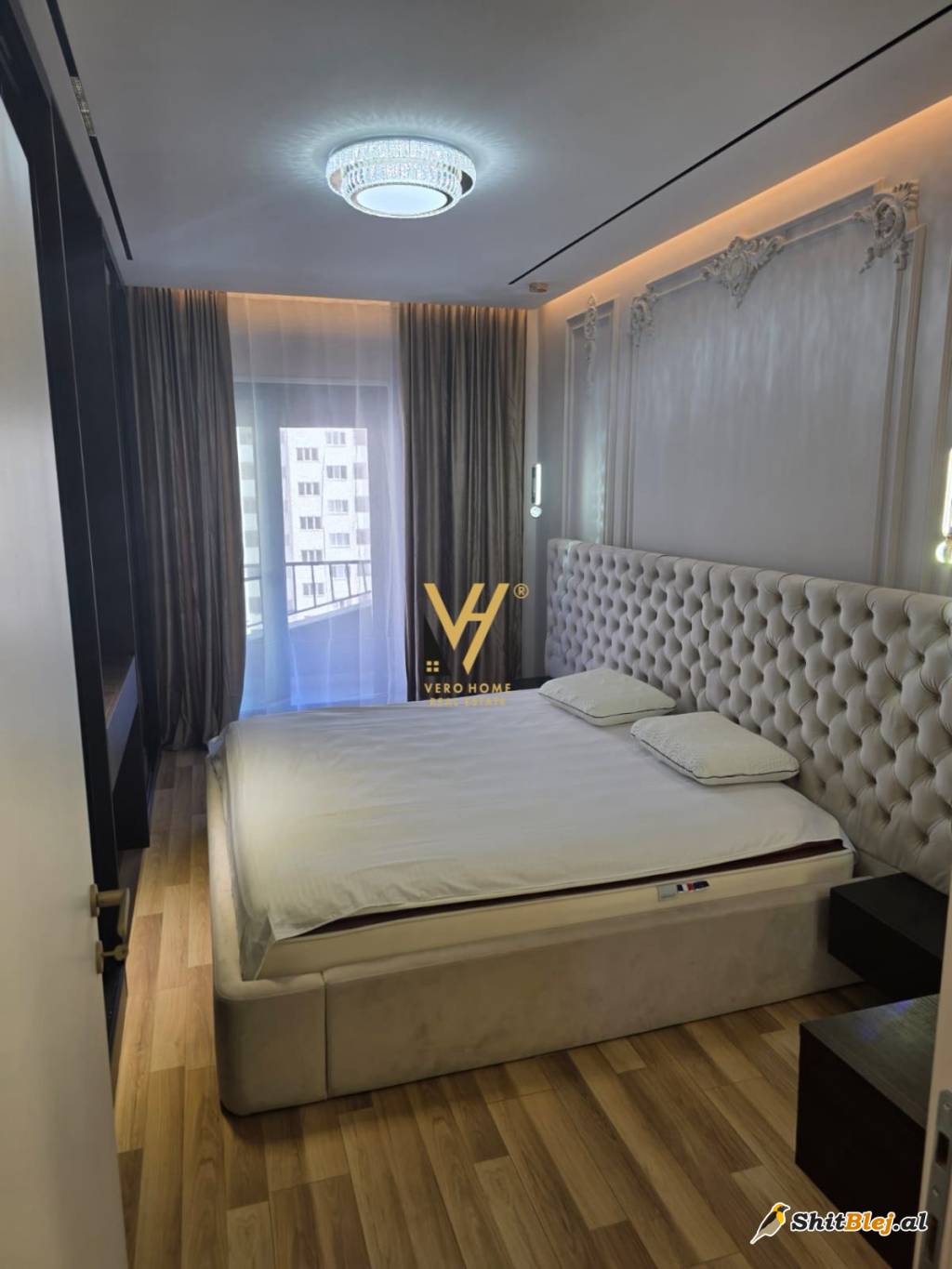 2+1+2 ME QIRA NE ASTIR 1.000 EURO