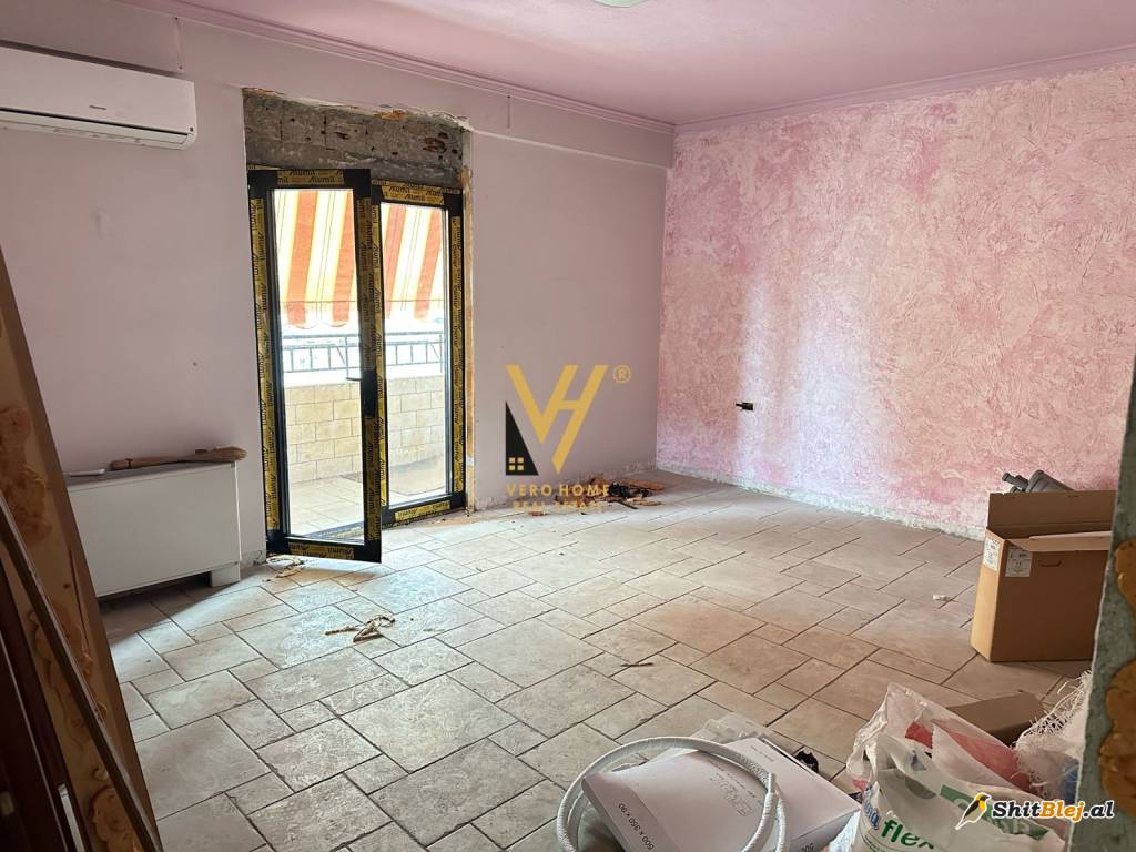 DUBLEX TE KOMUNA E PARISIT 370.000 EURO
