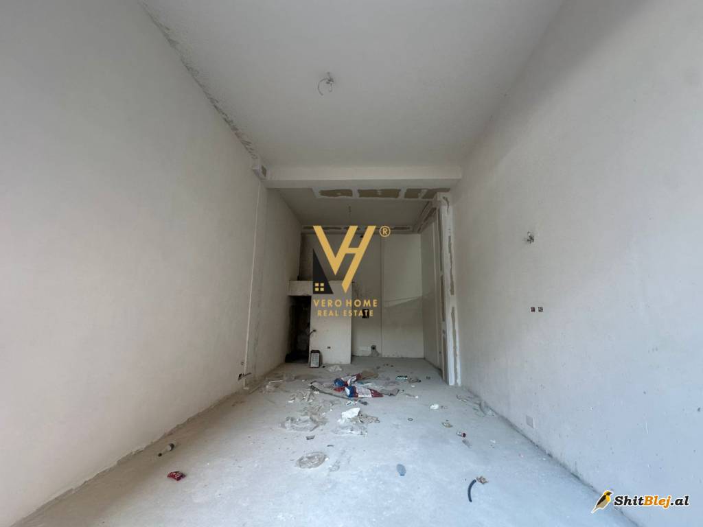 AMBIENT 70 M2 NE YZBERISHT 600 EURO