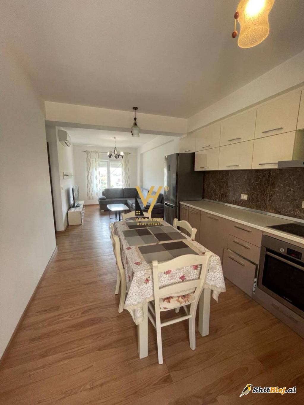  2+1 TE KODRA E DIELLIT 2, 650 EURO