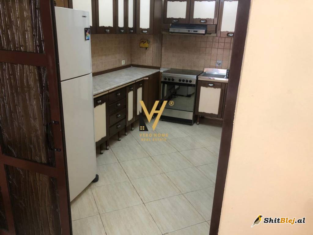 1+1+BLK ME QIRA KOMUNA PARISIT 600 EURO