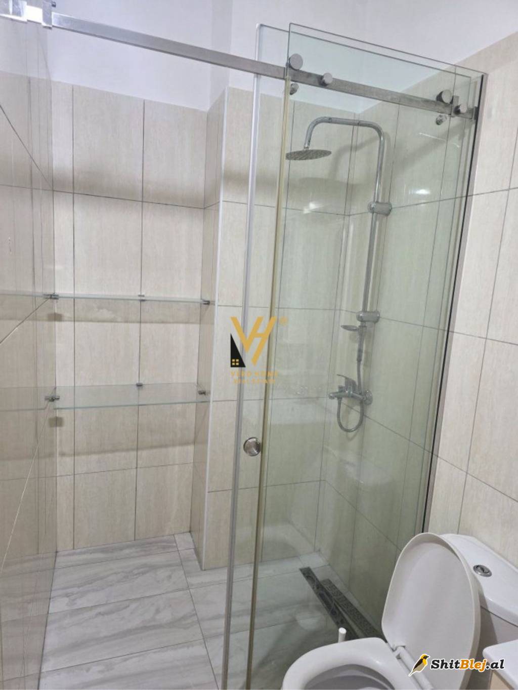 2+1+BLK ME QERA NE ASTIR 600 EURO