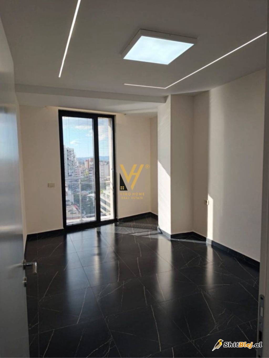 ZYRE 75 M2 ME QERA TE MINE PEZA 550 EURO