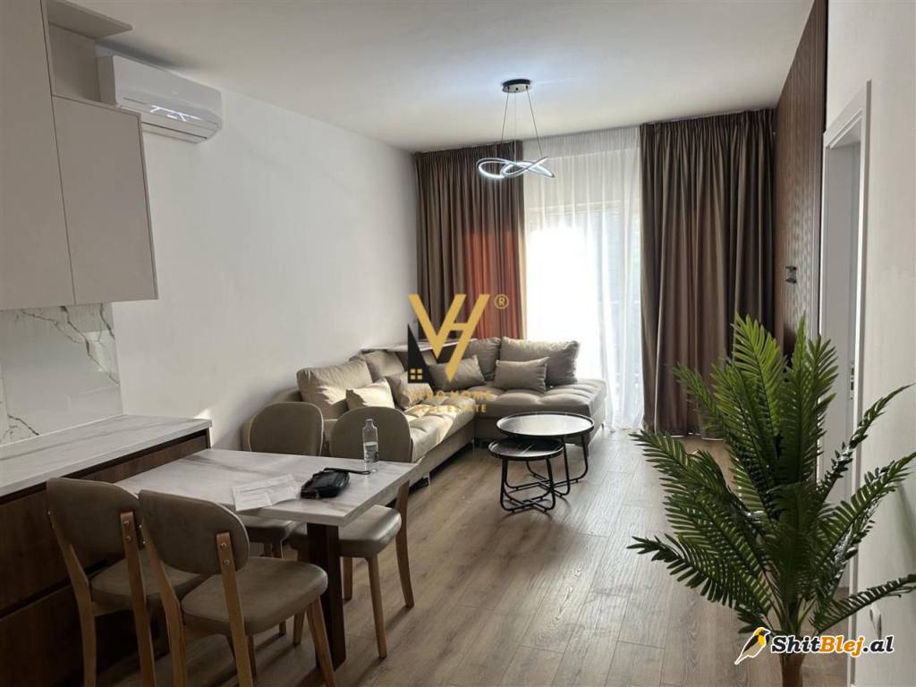 2+1+BLK ME QERA TE ZOGU I ZI 1.000 EURO