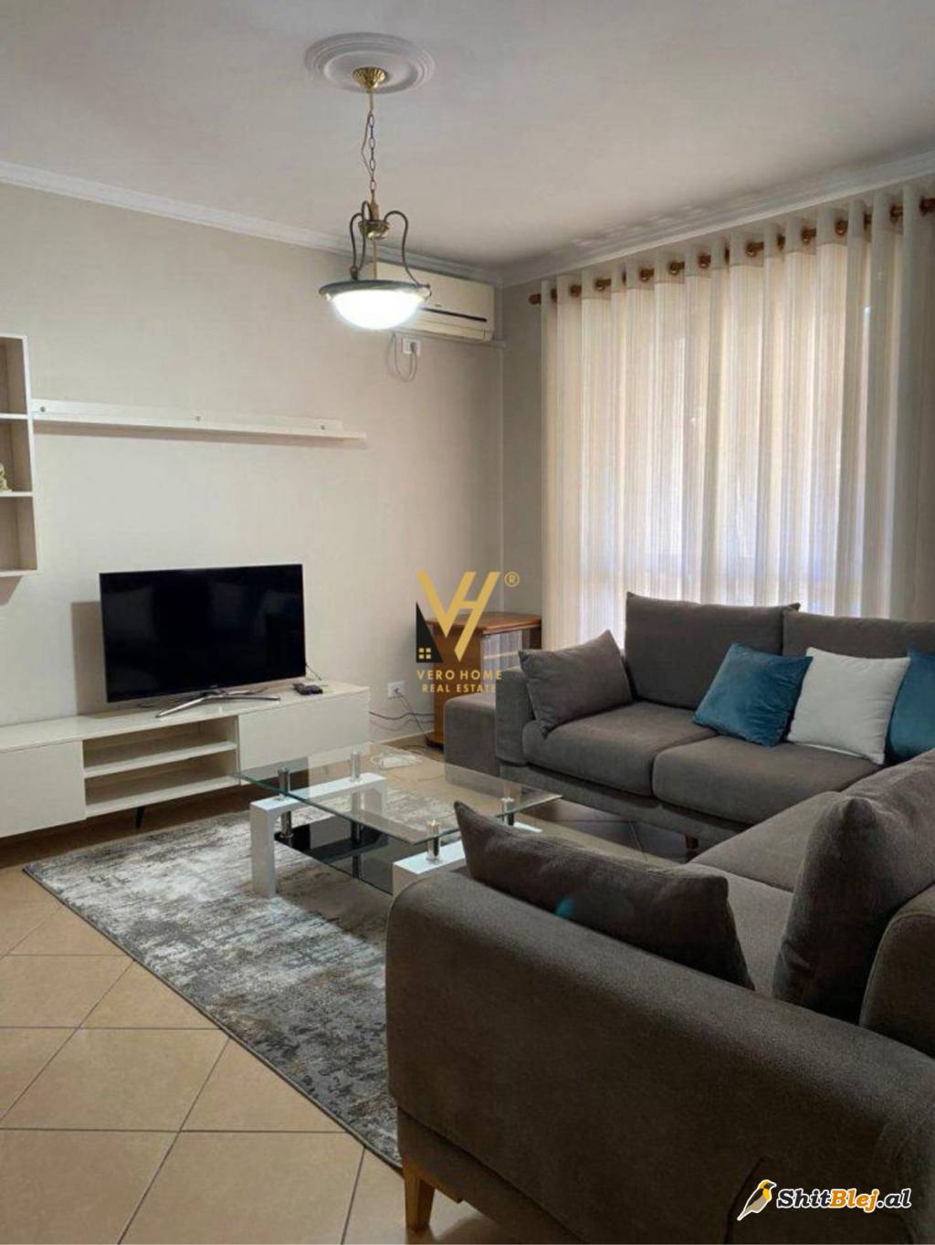 2+1+2+BLK PRANE AIR ALBANIA 800 EUR
