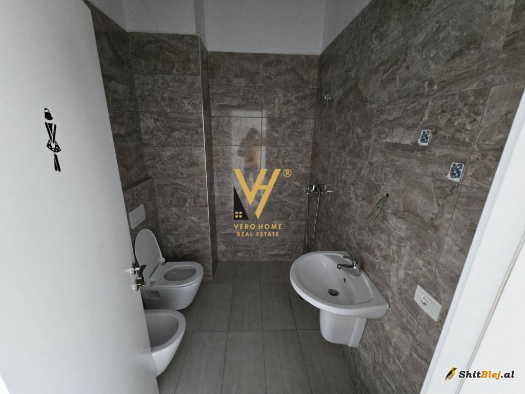 ZYRE 110 M2 ME QERA TE NISHARAKU 1.000 E