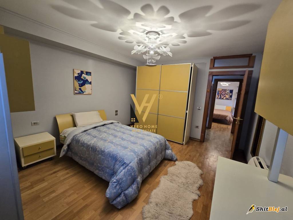4+1+2 BLK TE BLV.ZOGU I PARE 600.000 EUR