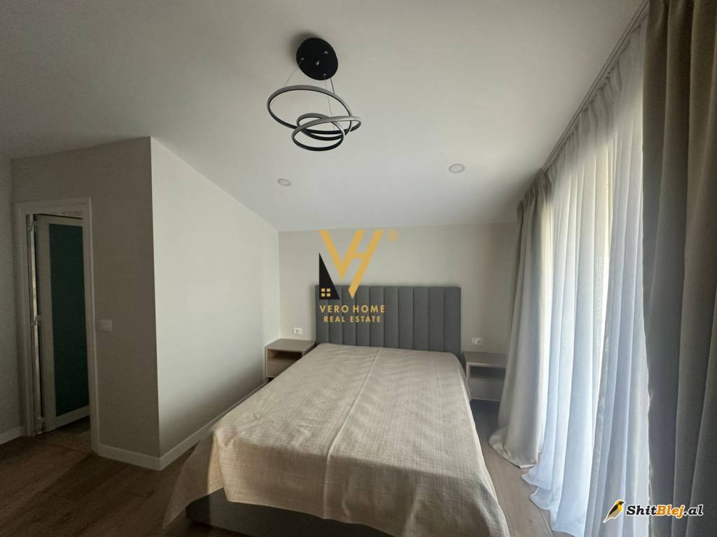VILE DY KATE TE RRUGA VILAVE 1.500 EURO
