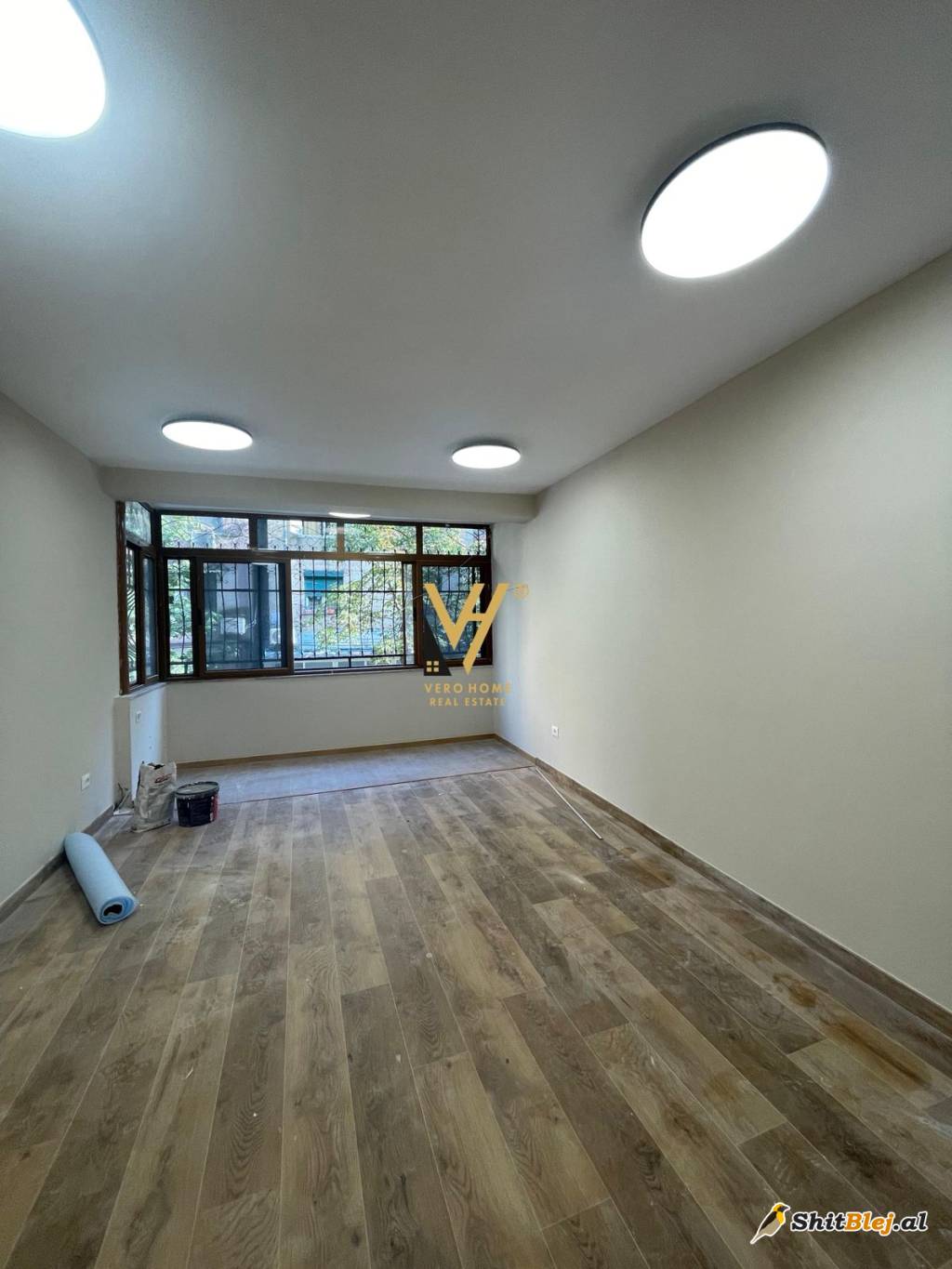 ZYRE TE MARGARITA TUTULANI 1.200 EURO