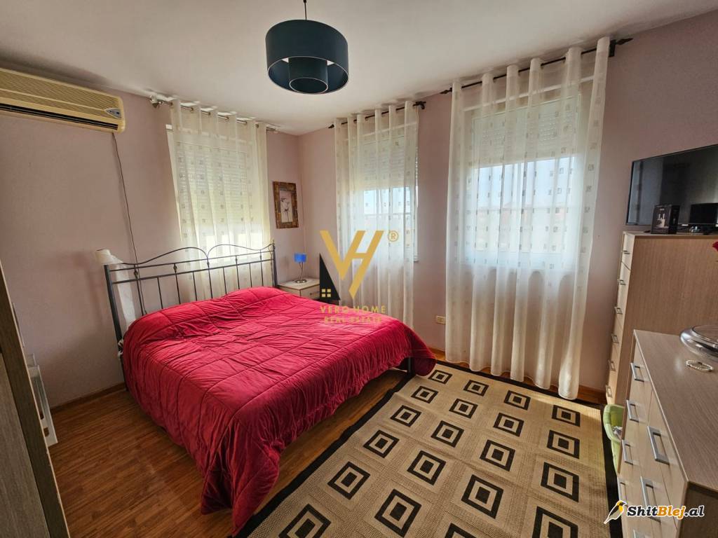  2+1+BLK TE RRUGA E DIBRES 176.000 EURO
