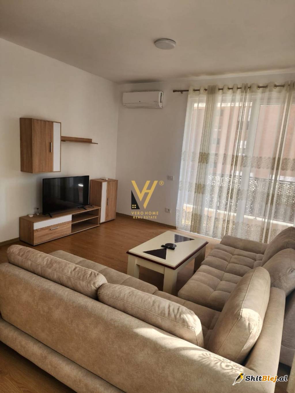  2+1+BLK ME QIRA TE QSUT 650 EURO