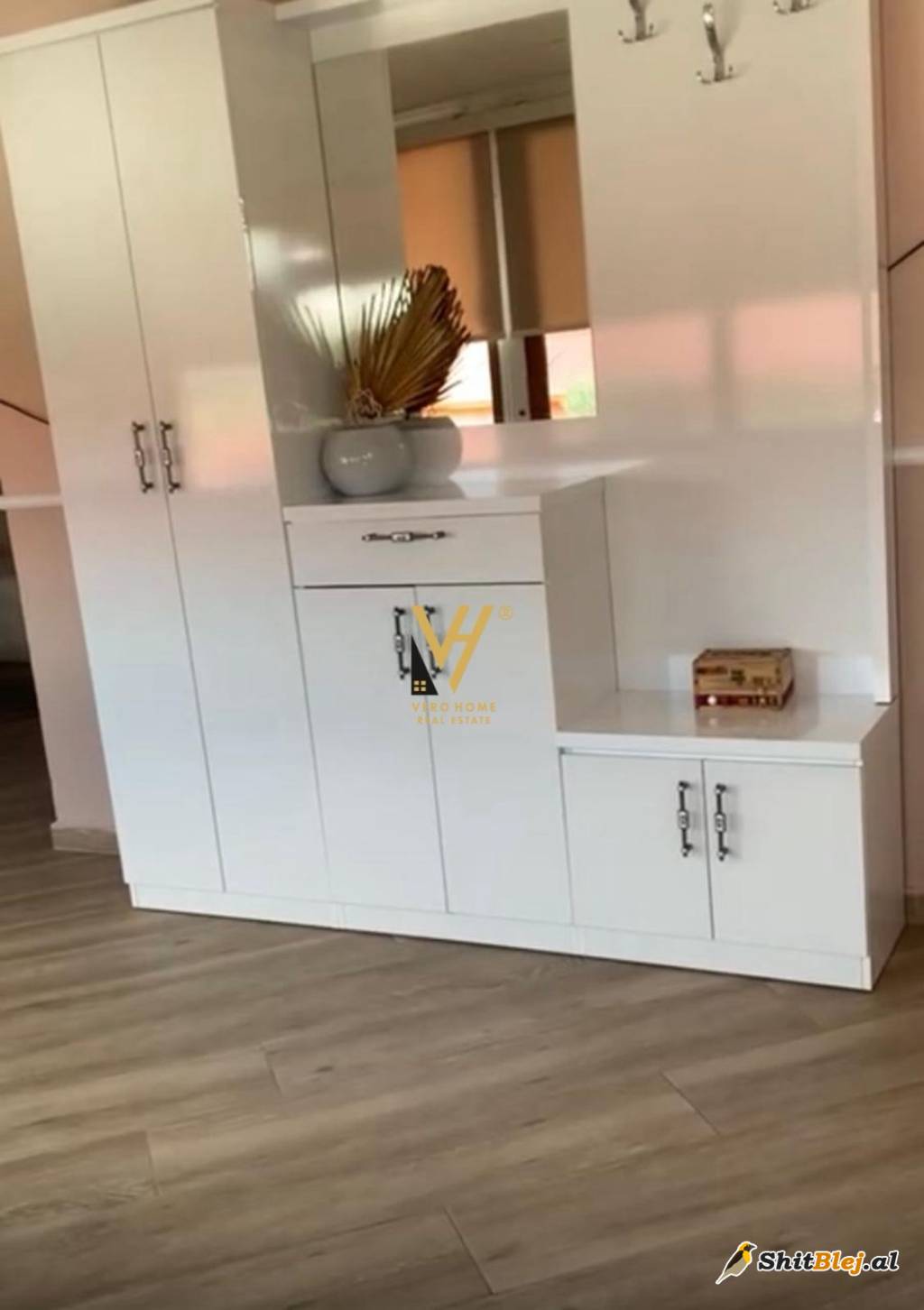 SHTEPI  2 KATE NE LAPRAKE 250.000 EURO