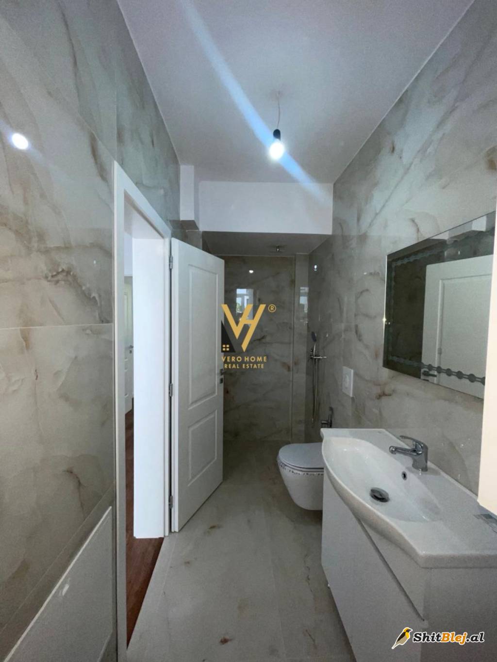 2+1 TE ISH PARKU 150.000 EURO