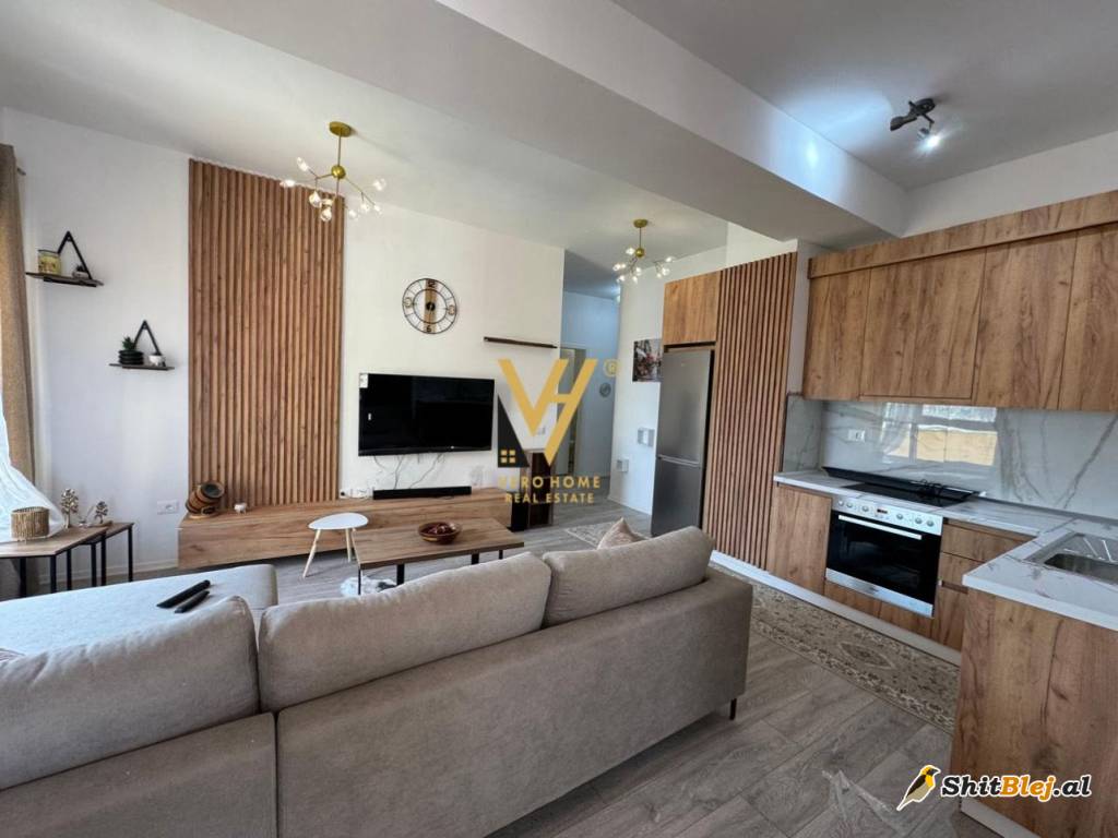 2+1 ME QIRA TE MANGALEM, ALI DEM 500 EUR
