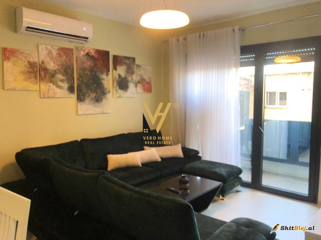 2+1+BLK TE STADIUMI DINAMO 1.000 EURO