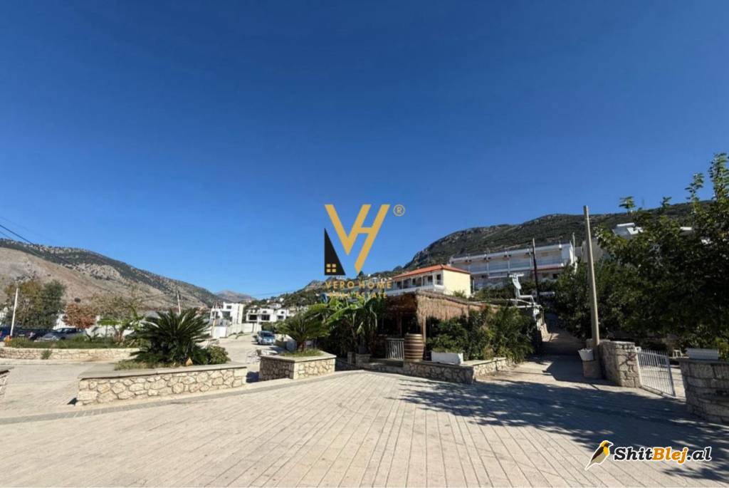 RESTORANT 400 M2 NE QEPARO, HIMARE