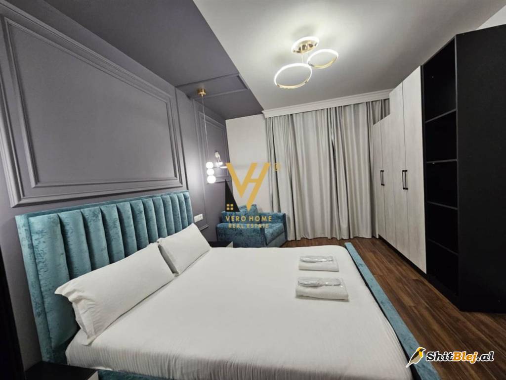 2+1+2 TE KOMUNA E PARISIT 275.000 EURO
