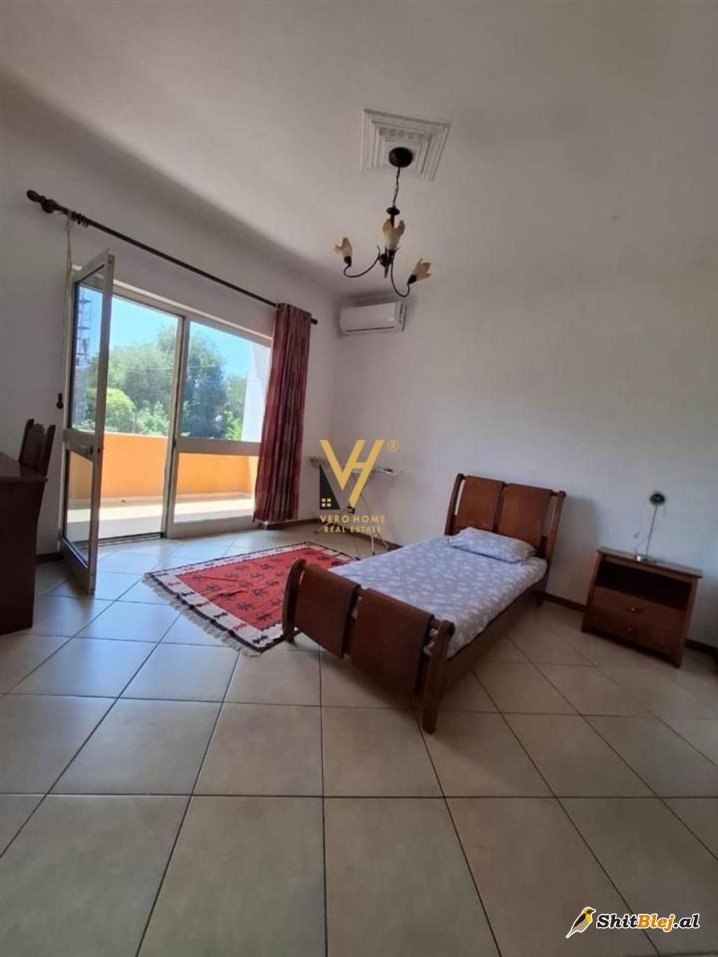 VILE TE RRUGA ELBASANIT 1.500 EURO