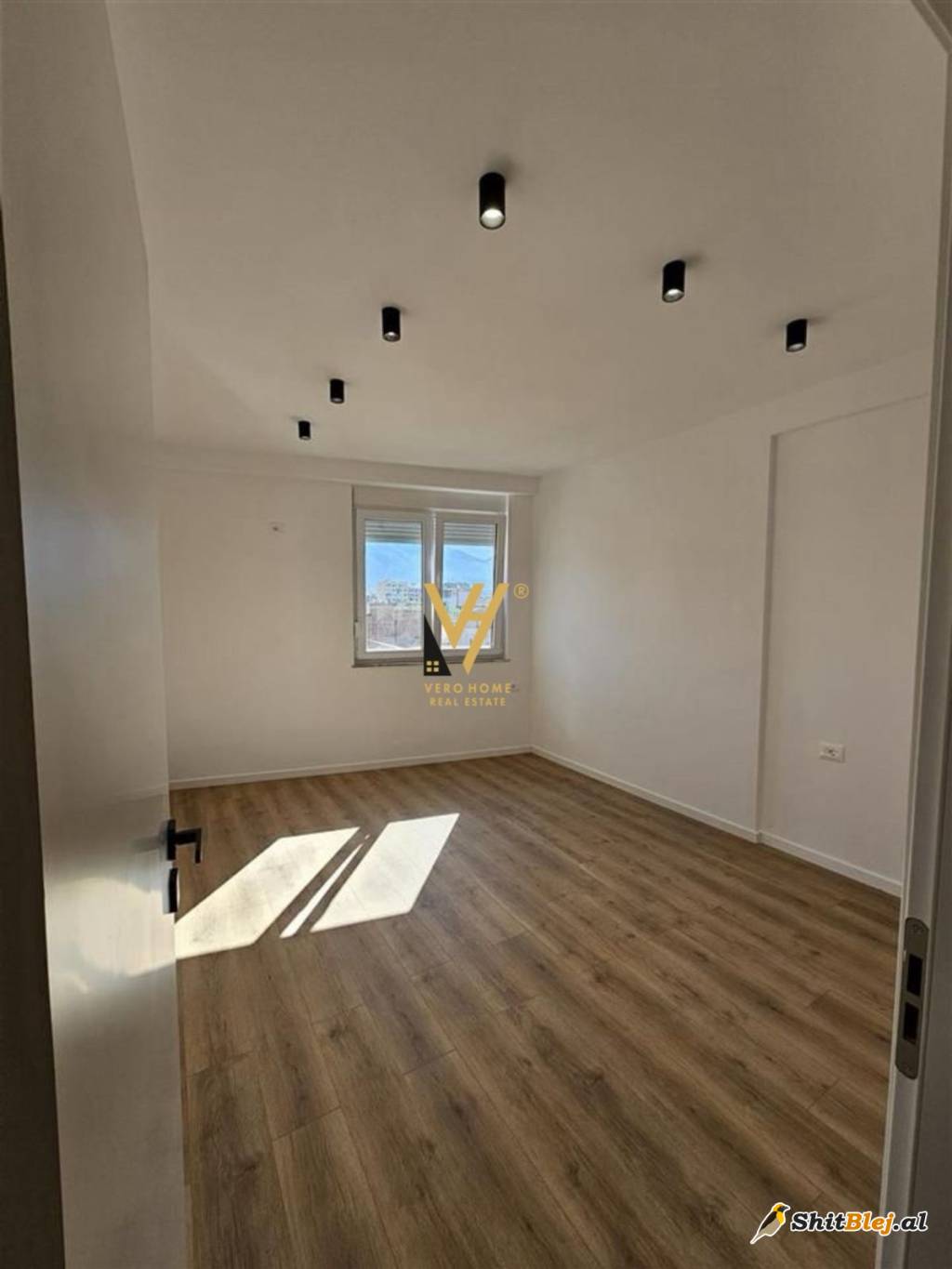 2+1+BLK TE PAZARI I RI 195.000 EURO