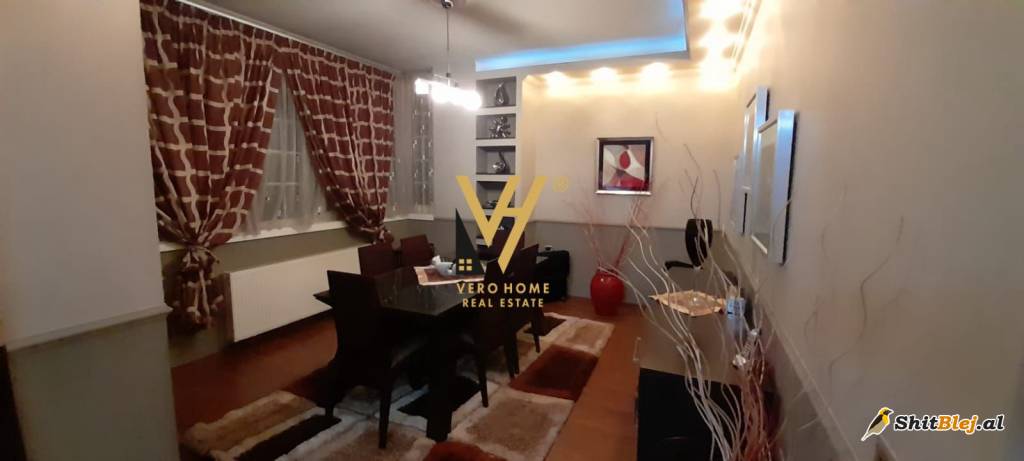 4+1+3 NE KORCE 250.000 EURO