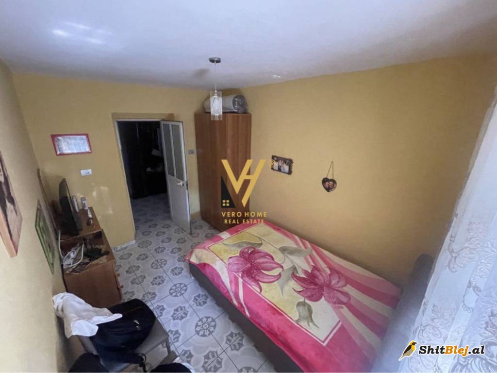 2+1+BLK TE XHAMLLIKU 130.000 EURO