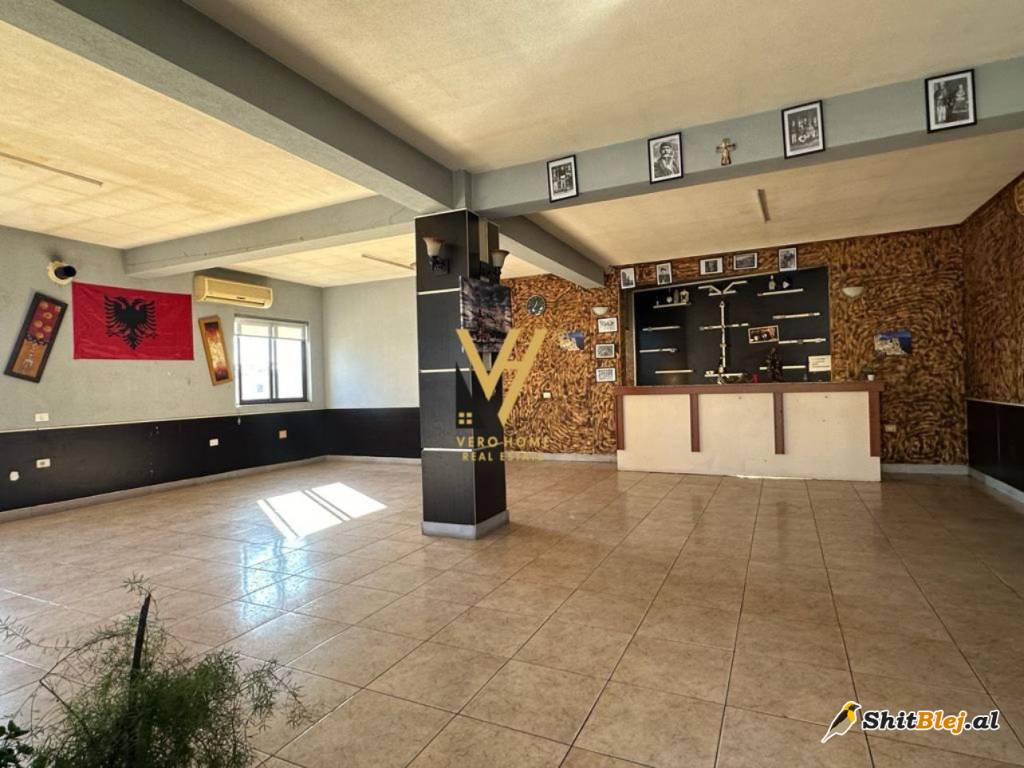 AMBIENT 220M2 NE LAPRAKE 700 EURO
