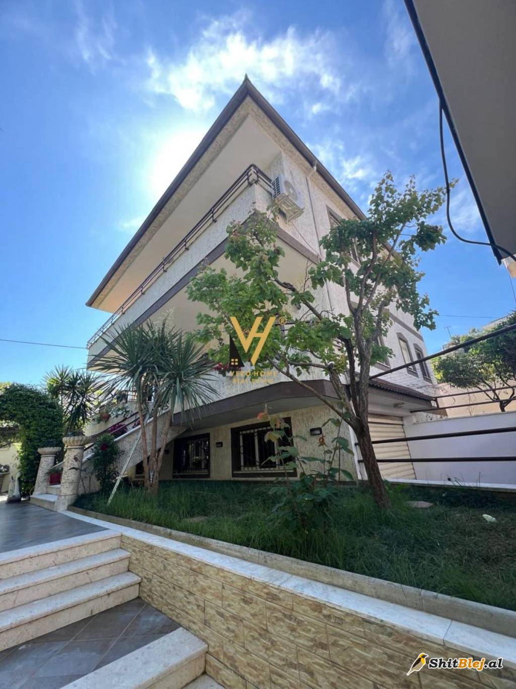 VILE 2 KATESHE NE SELITE 1.200 EURO