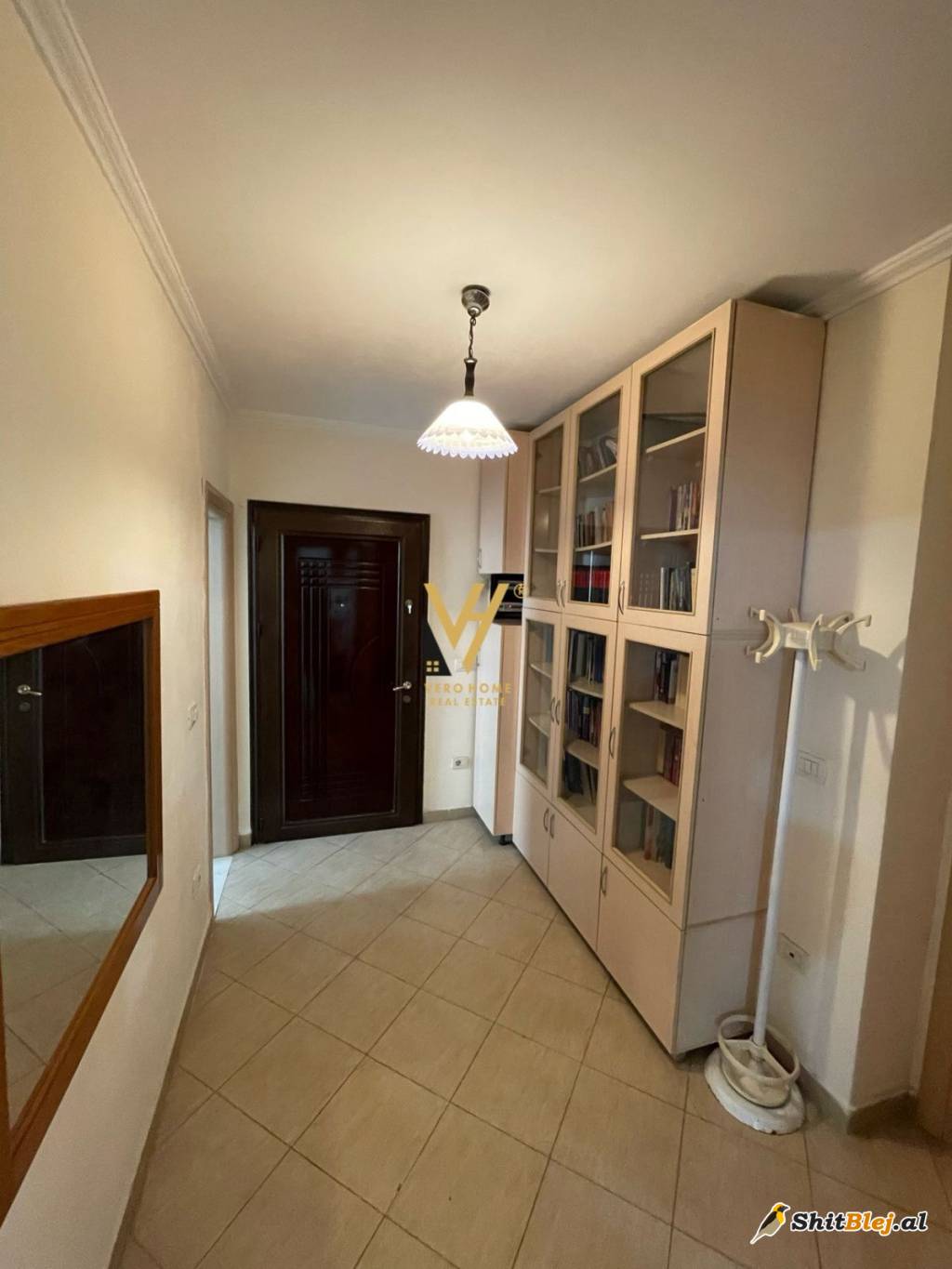 2+1+BLK ME QERA TE PAZARI I RI 600 EURO