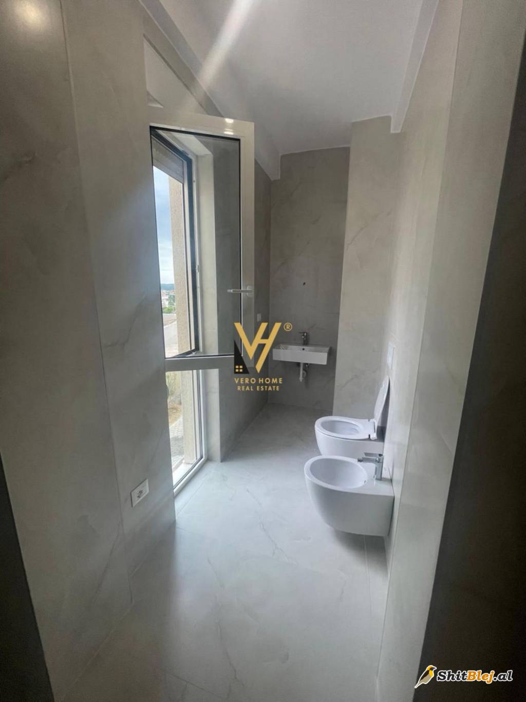  VILE DY KATESHE NE FARKE 360.000 EURO