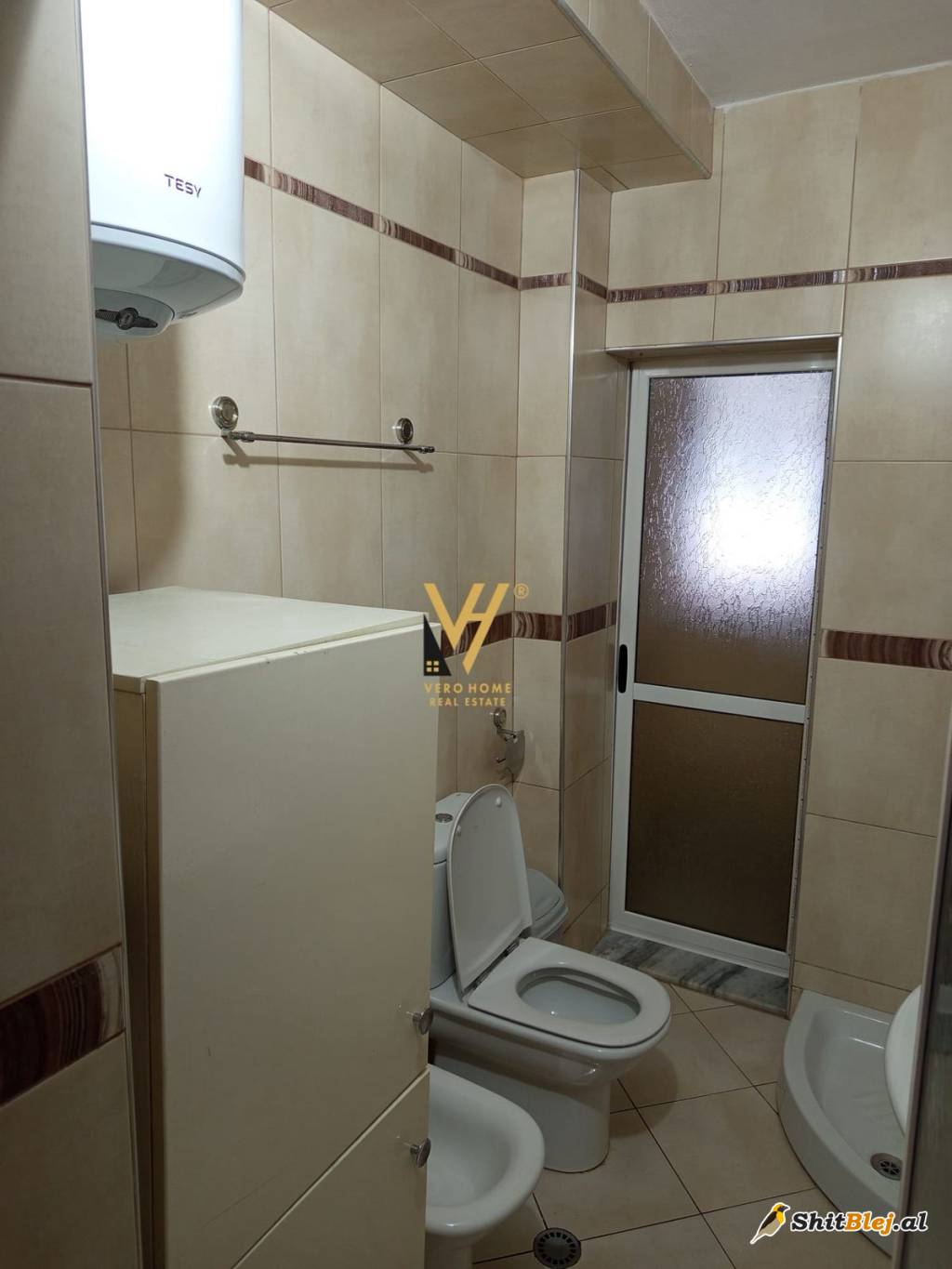 2+1+2 ME QIRA TE ISH PARKU 600 EURO