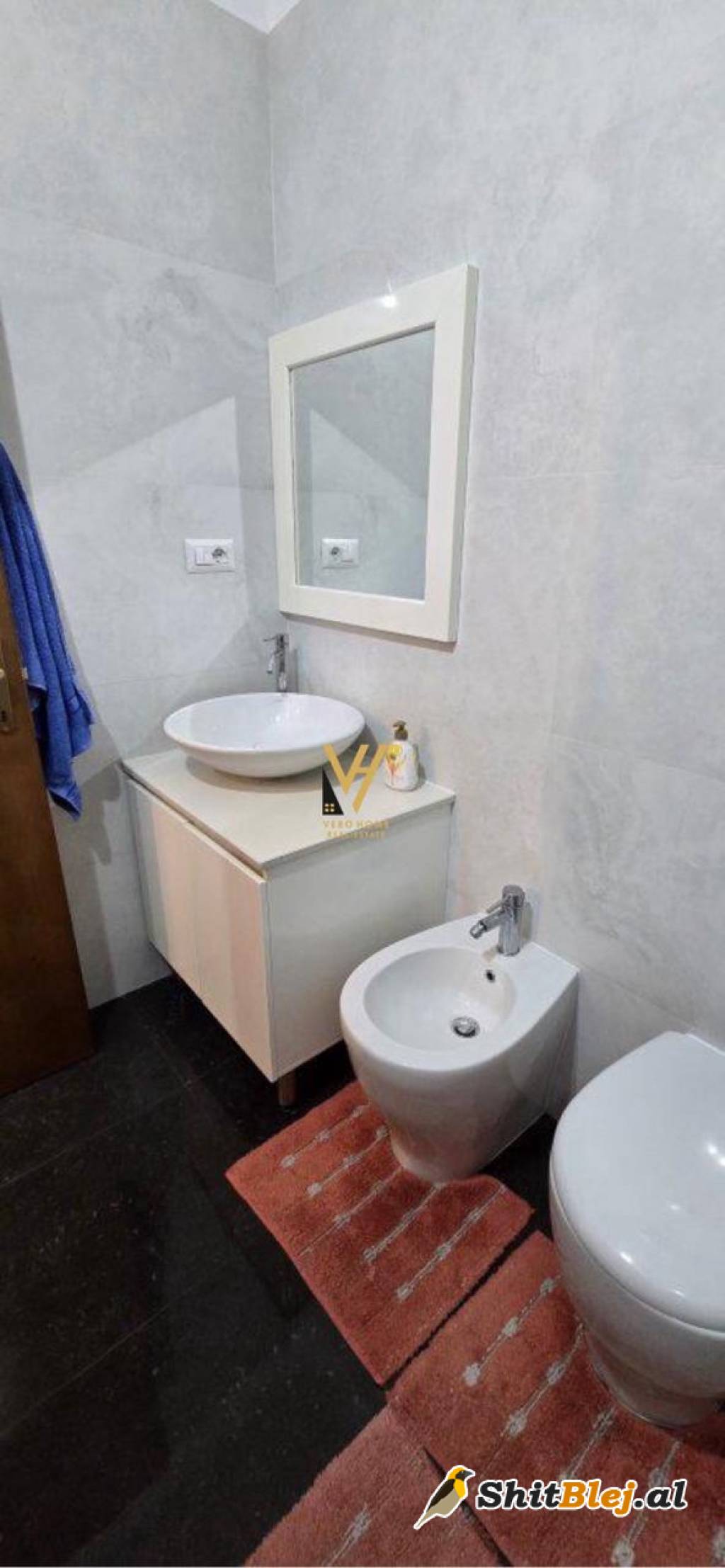 APARTAMENT 2+1ME QERA PAZARI RI 750 EURO