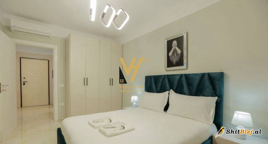  1+1+BLK TE KOMUNA PARISIT 800 EURO