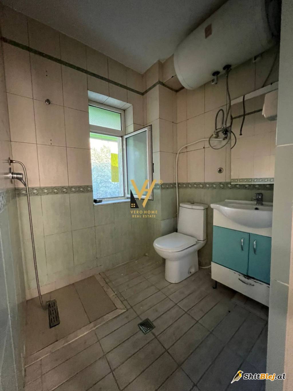 ZYRE 60 M2 ME QIRA TE IRFAN TOMINI 750EU