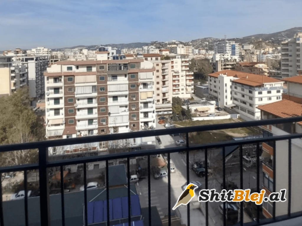 Apartament me qera -ish ''Kombinati '&