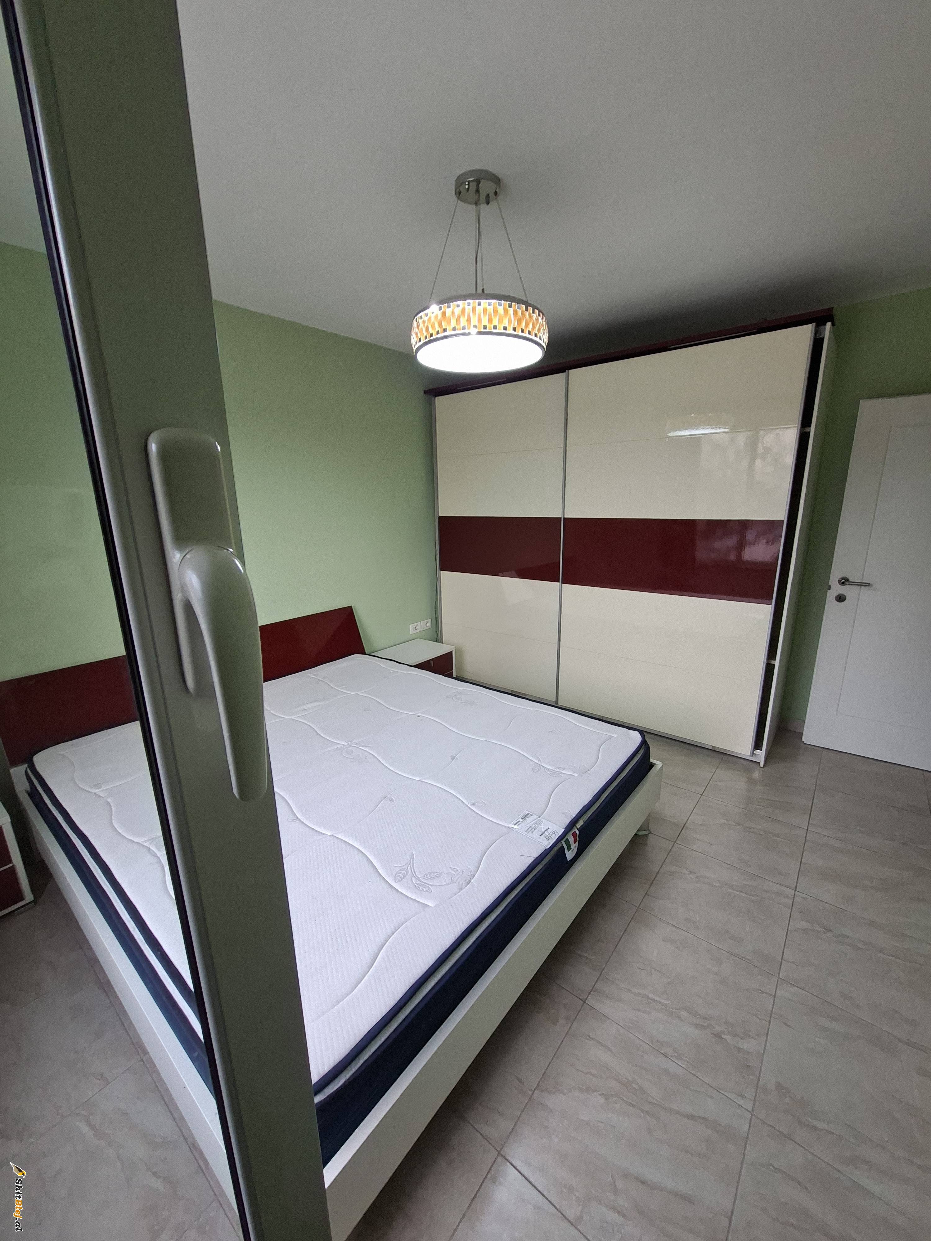 APARTAMENT 2+1 ME QIRA ISH EKSPOZITA 