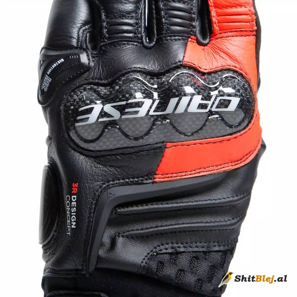 DOREZA TË SHKURTRA DAINESE CARBON 4