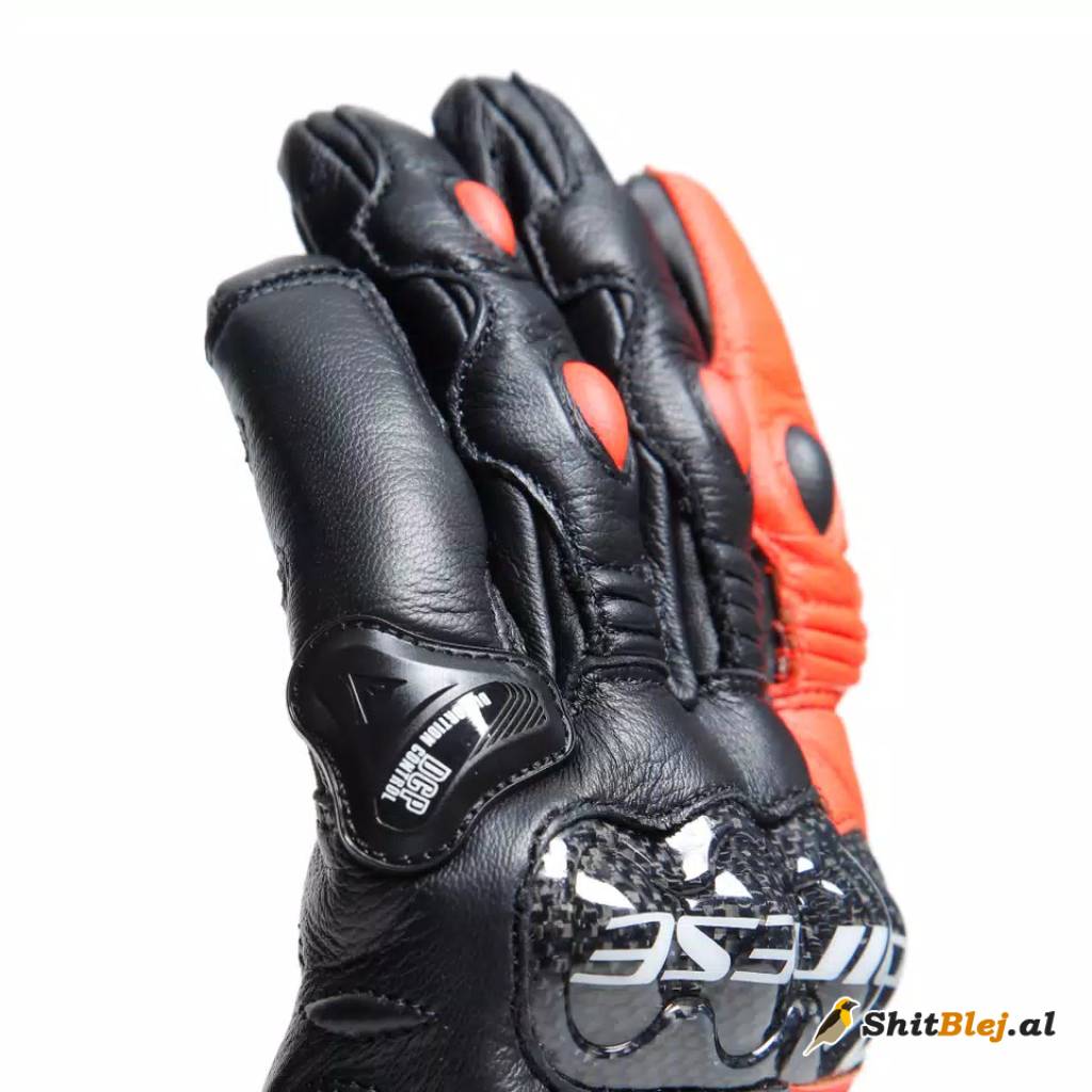 DOREZA TË SHKURTRA DAINESE CARBON 4