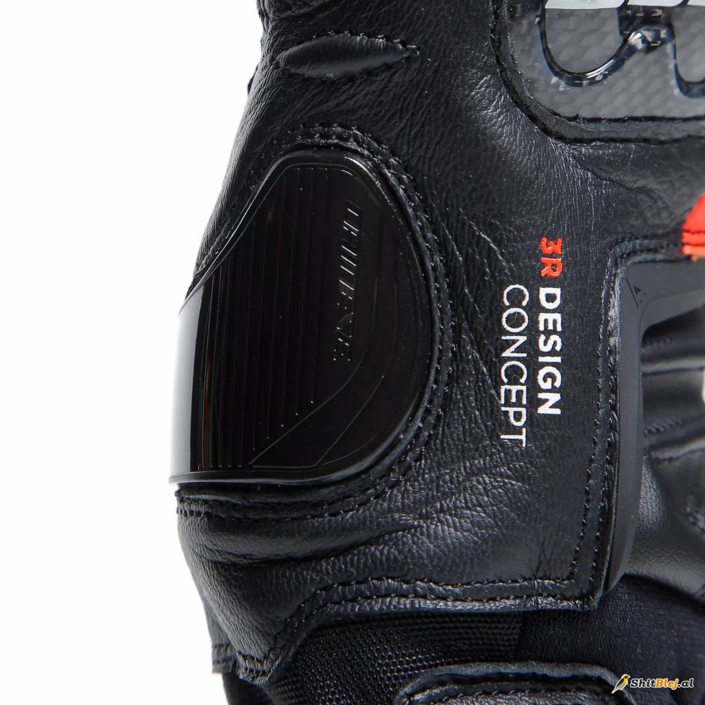 DOREZA TË SHKURTRA DAINESE CARBON 4